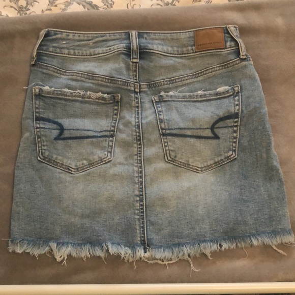 American Eagle Hi-Rise Mini Skirt - Picture 2 of 4